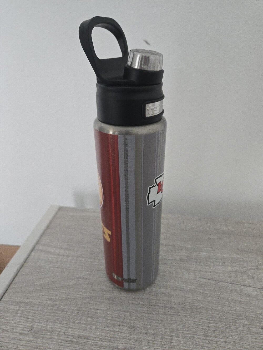 Kansas City Chiefs 24oz. All In Wide Mouth Water Bottle - Picture 2 of 8